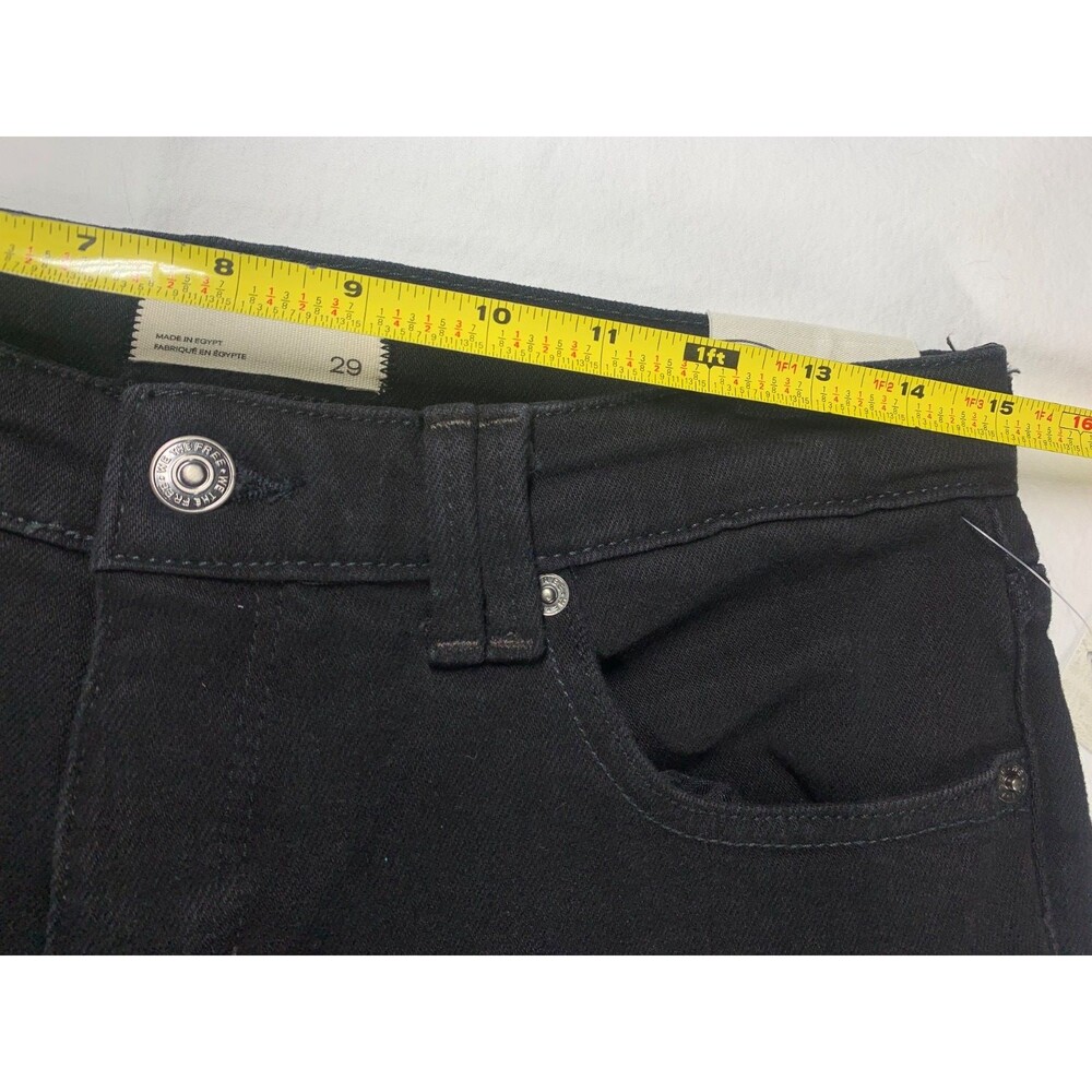 Free People We The Free Oracle Jeans 27 Black Low Rise Slim Straight Denim NWT - Picture 4 of 9